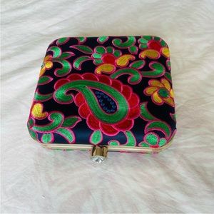 Party/Casual multicolour Blue Clutch